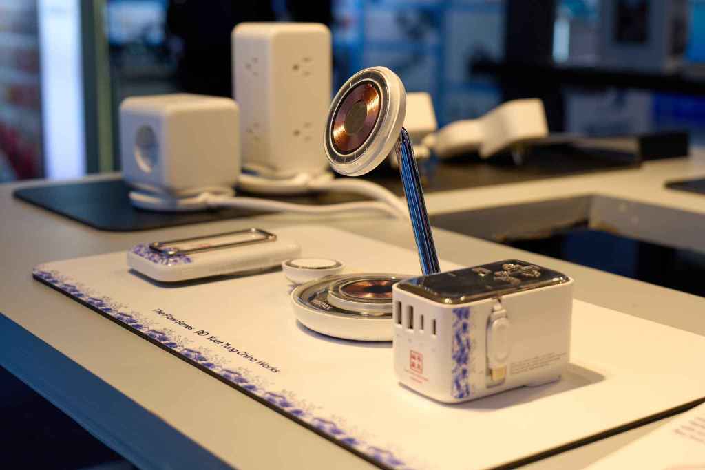 全球首發 MOMAX x 粵東磁廠聯乘產品 創新可穿戴產品系列 ：1-Wear智能手錶及1-World旗艦系列